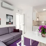 Apartman Modernes Nur 300 Meter Zum Mit Terrasse, Privatparkplatz, Wifi